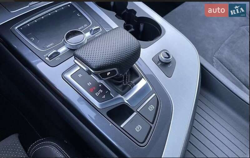 Внедорожник / Кроссовер Audi Q7 2018 в Одессе