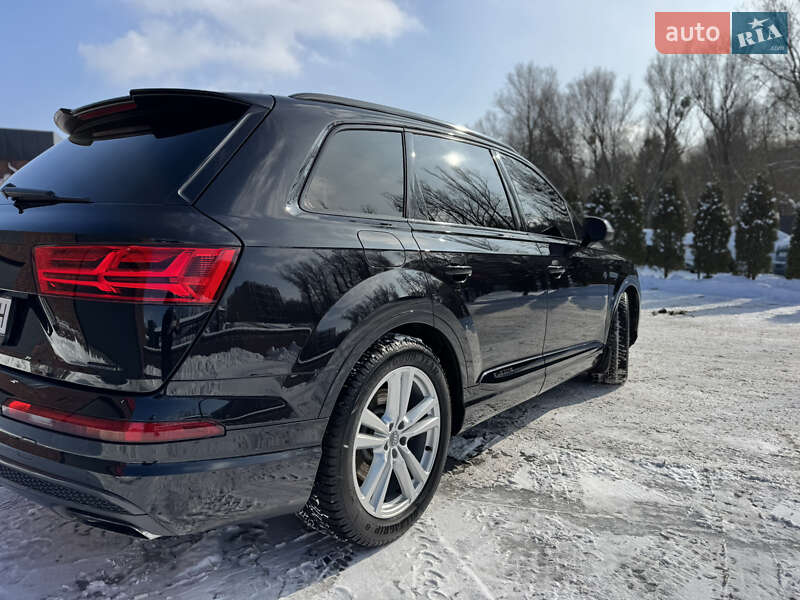 Внедорожник / Кроссовер Audi Q7 2015 в Хмельницком фото 21 Внедорожник / Кроссовер Audi Q7 2015 в Хмельницком