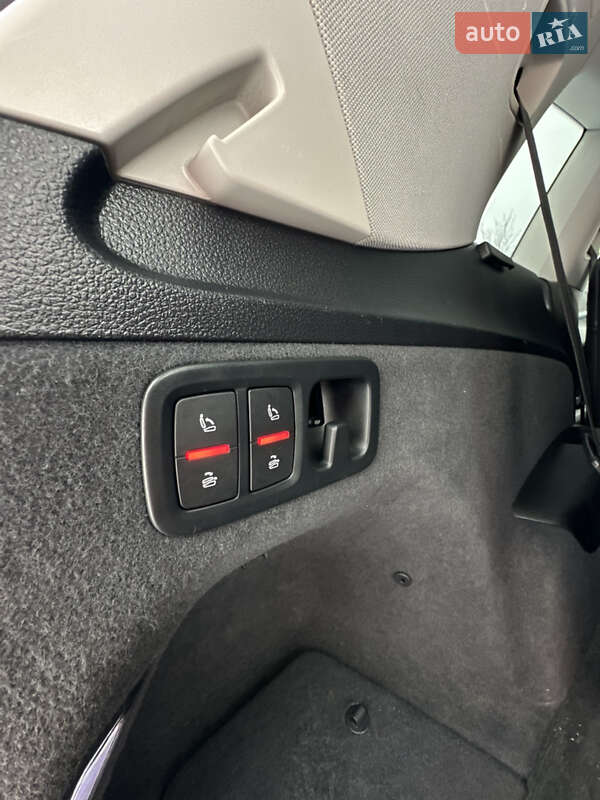 Внедорожник / Кроссовер Audi Q7 2015 в Рожнятове