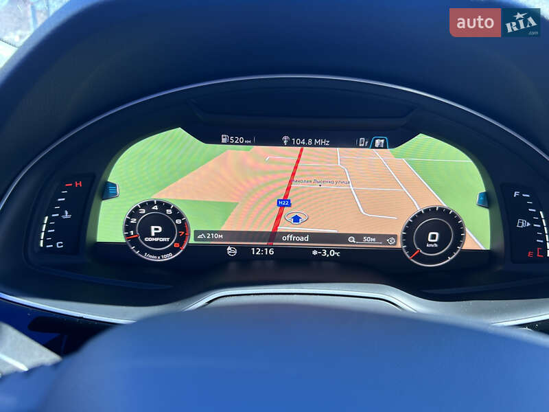 Позашляховик / Кросовер Audi Q7 2016 в Луцьку