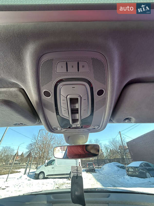 Позашляховик / Кросовер Audi Q7 2016 в Луцьку