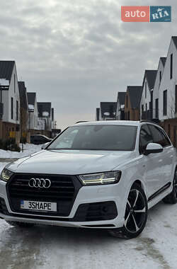 Позашляховик / Кросовер Audi Q7 2017 в Львові