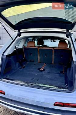 Внедорожник / Кроссовер Audi Q7 2020 в Львове