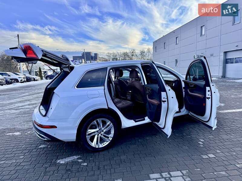 Внедорожник / Кроссовер Audi Q7 2020 в Львове
