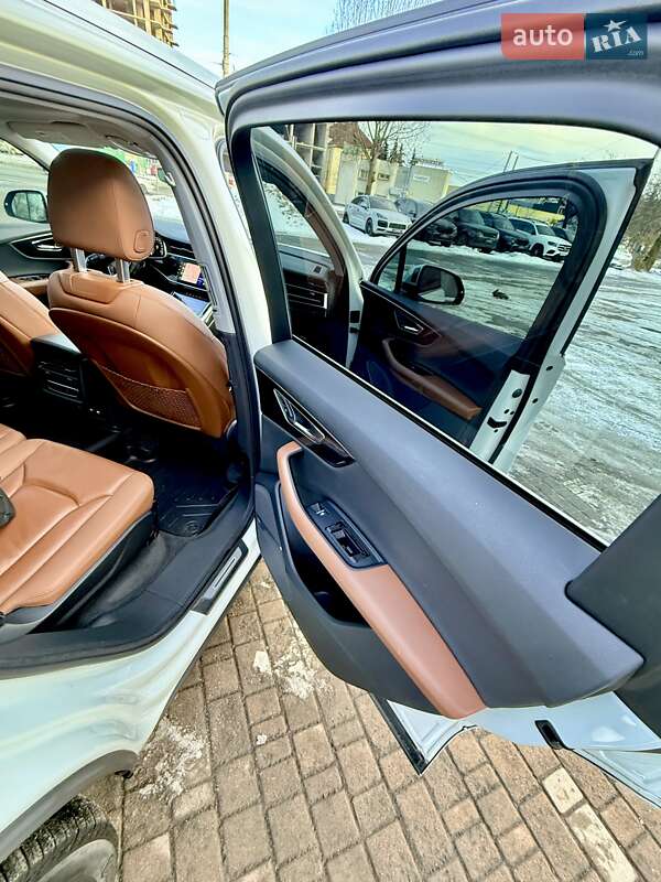 Внедорожник / Кроссовер Audi Q7 2020 в Львове