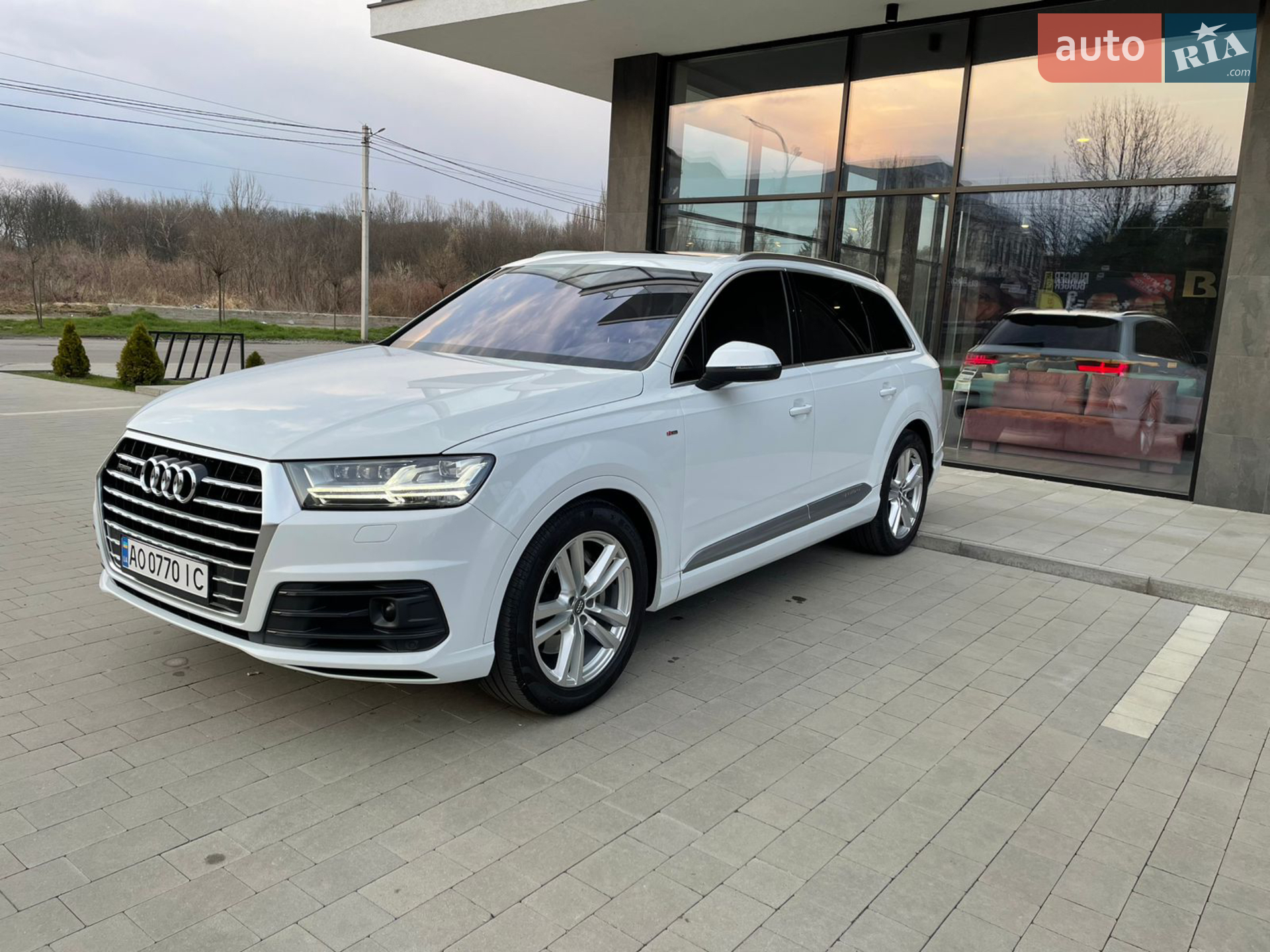 2015 Audi Q7 - мініатюра 16