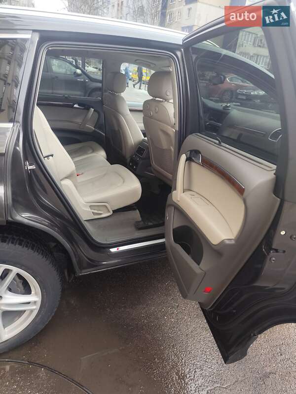 Позашляховик / Кросовер Audi Q7 2014 в Львові фото 13 Позашляховик / Кросовер Audi Q7 2014 в Львові