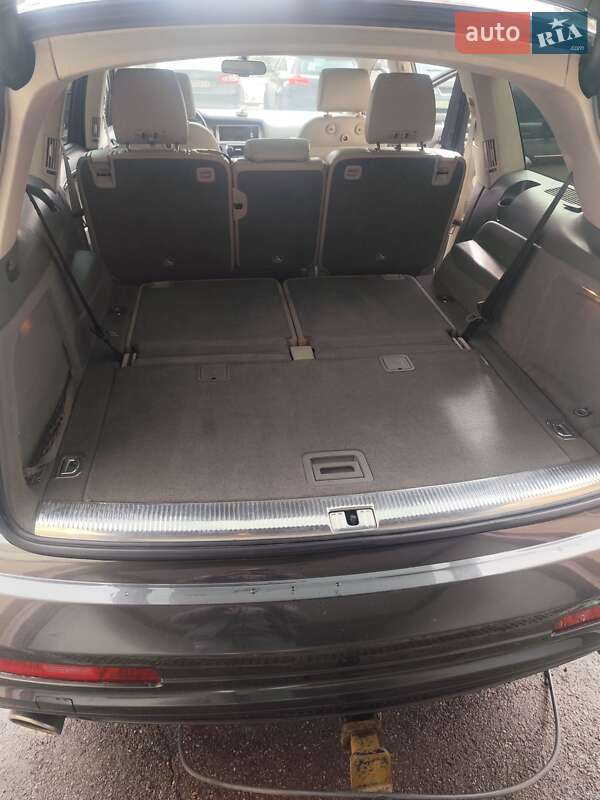 Позашляховик / Кросовер Audi Q7 2014 в Львові фото 14 Позашляховик / Кросовер Audi Q7 2014 в Львові
