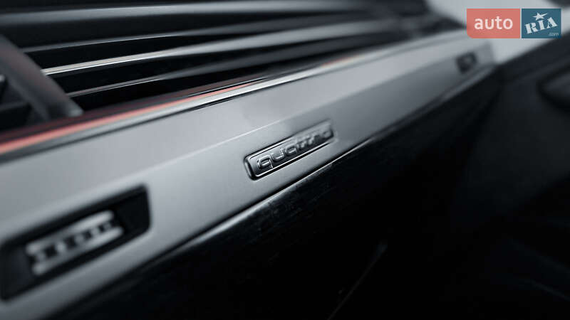 Внедорожник / Кроссовер Audi Q7 2019 в Ровно