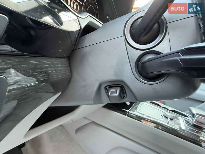 Позашляховик / Кросовер Audi Q7 2018 в Львові