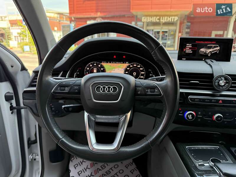 Позашляховик / Кросовер Audi Q7 2018 в Львові
