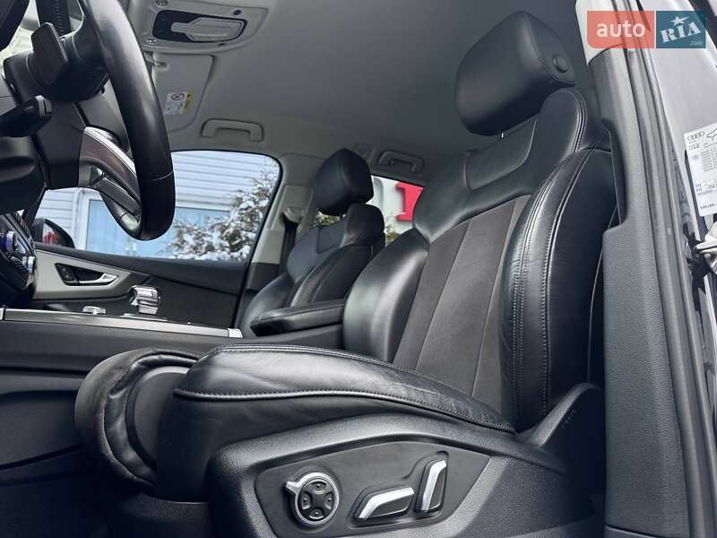 Внедорожник / Кроссовер Audi Q7 2016 в Ровно фото 14 Внедорожник / Кроссовер Audi Q7 2016 в Ровно