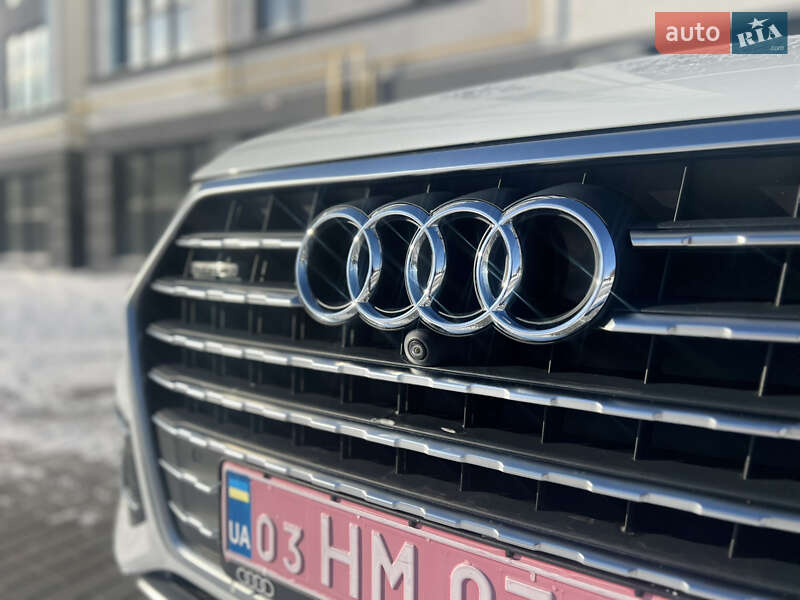 Внедорожник / Кроссовер Audi Q7 2016 в Ковеле