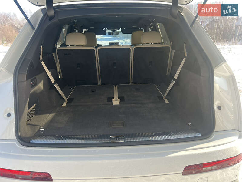 Внедорожник / Кроссовер Audi Q7 2016 в Ковеле
