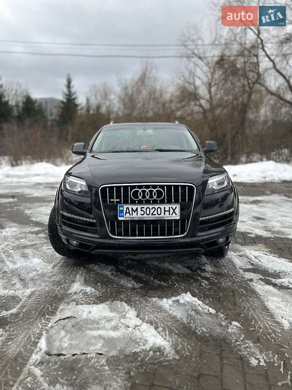 Внедорожник / Кроссовер Audi Q7 2014 в Житомире