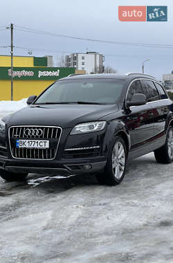 Позашляховик / Кросовер Audi Q7 2012 в Березному