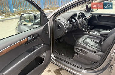 Внедорожник / Кроссовер Audi Q7 2011 в Черновцах