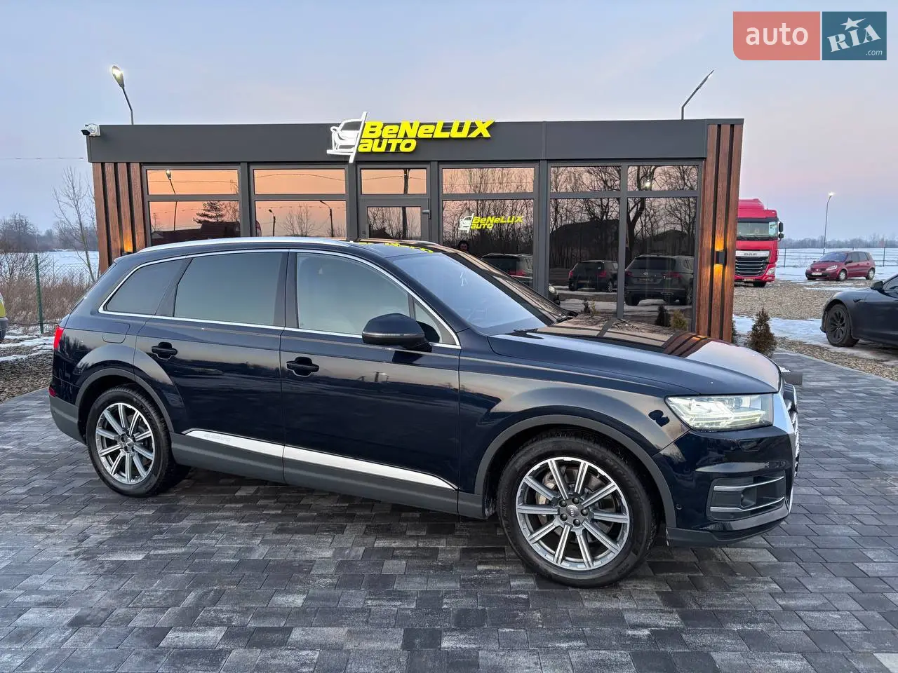 2017 Audi Q7 - мініатюра 19