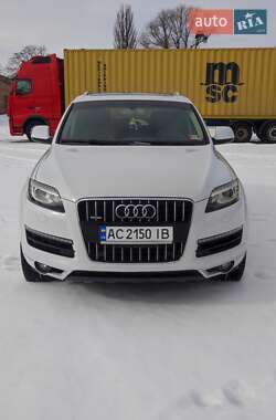 Позашляховик / Кросовер Audi Q7 2013 в Нововолинську