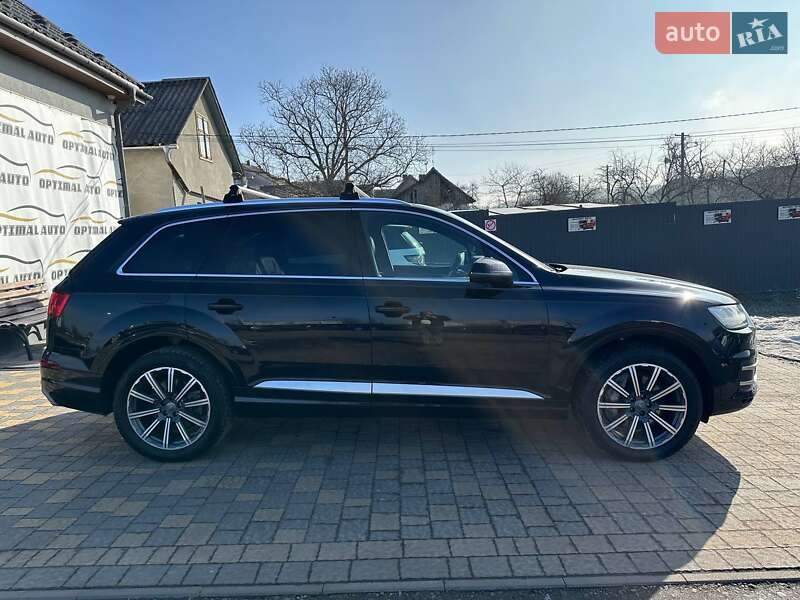 Внедорожник / Кроссовер Audi Q7 2017 в Львове