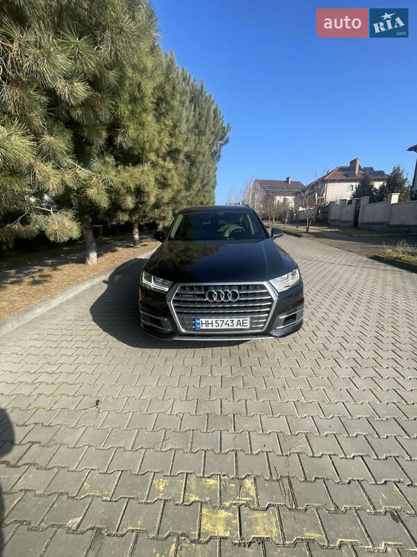 2016 Audi Q7, VIN WAUZZZ4M6HD019605:plate — фото 1 (autoria)