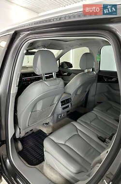 Внедорожник / Кроссовер Audi Q7 2018 в Ровно