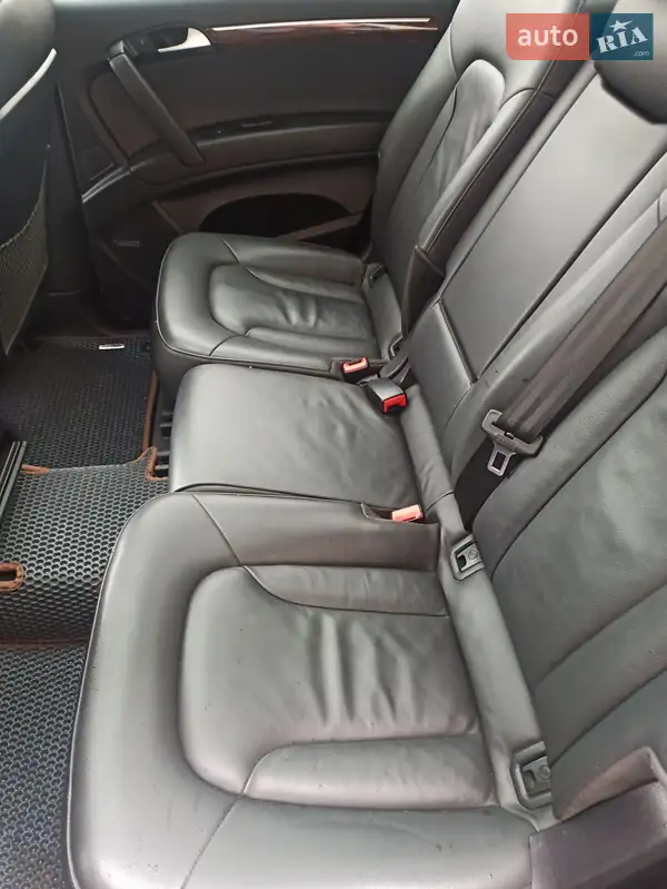 Audi Q7 2014 VIN WA1LMAFE7ED016670 фото оголошення 29 з 77