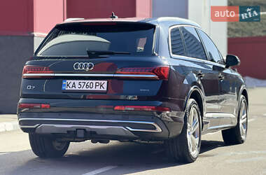 Внедорожник / Кроссовер Audi Q7 2019 в Киеве