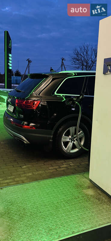 Позашляховик / Кросовер Audi Q7 2018 в Горішніх Плавнях фото 4 Позашляховик / Кросовер Audi Q7 2018 в Горішніх Плавнях