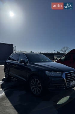 Позашляховик / Кросовер Audi Q7 2016 в Умані
