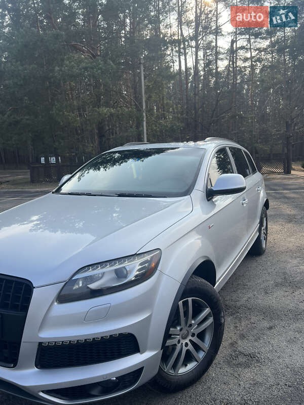 Внедорожник / Кроссовер Audi Q7 2012 в Любомле