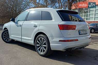 Внедорожник / Кроссовер Audi Q7 2016 в Луцке