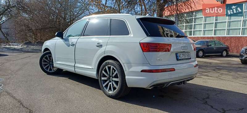 Позашляховик / Кросовер Audi Q7 2016 в Луцьку фото 12 Позашляховик / Кросовер Audi Q7 2016 в Луцьку