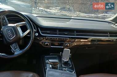 Внедорожник / Кроссовер Audi Q7 2016 в Луцке