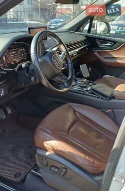 Внедорожник / Кроссовер Audi Q7 2016 в Луцке
