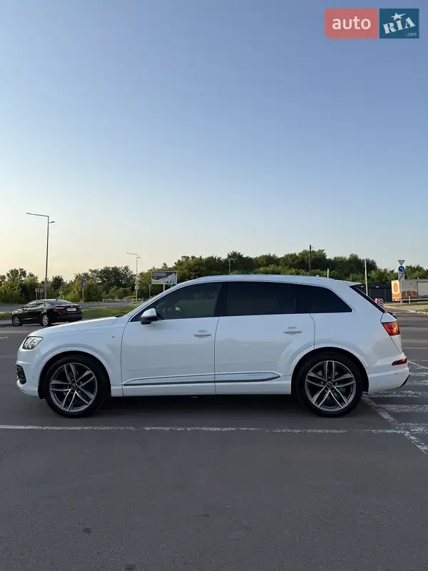 Audi Q7 2016 VIN WAUZZZ4M0GD053330 фото оголошення 8 з 119