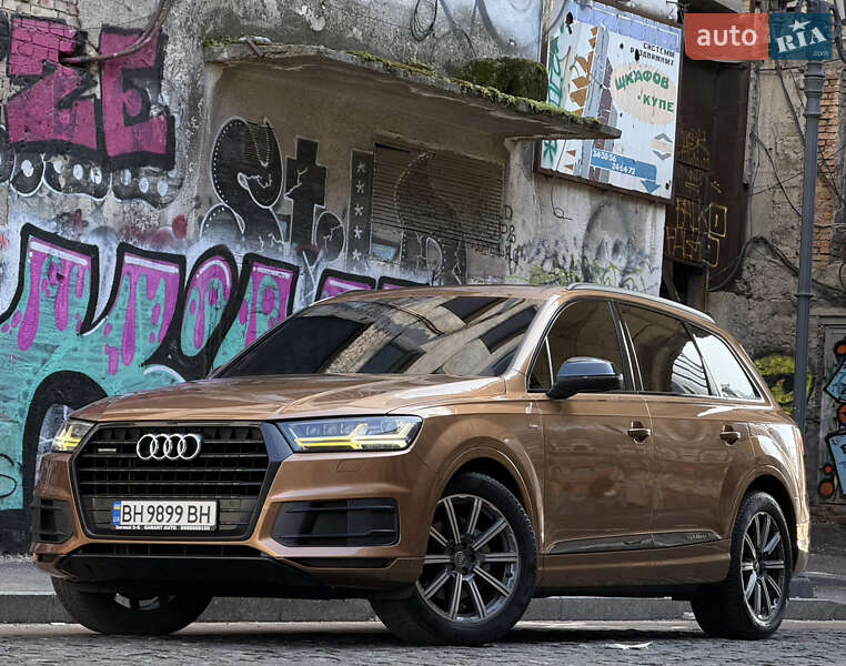 Внедорожник / Кроссовер Audi Q7 2017 в Одессе