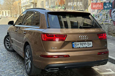 Внедорожник / Кроссовер Audi Q7 2017 в Одессе