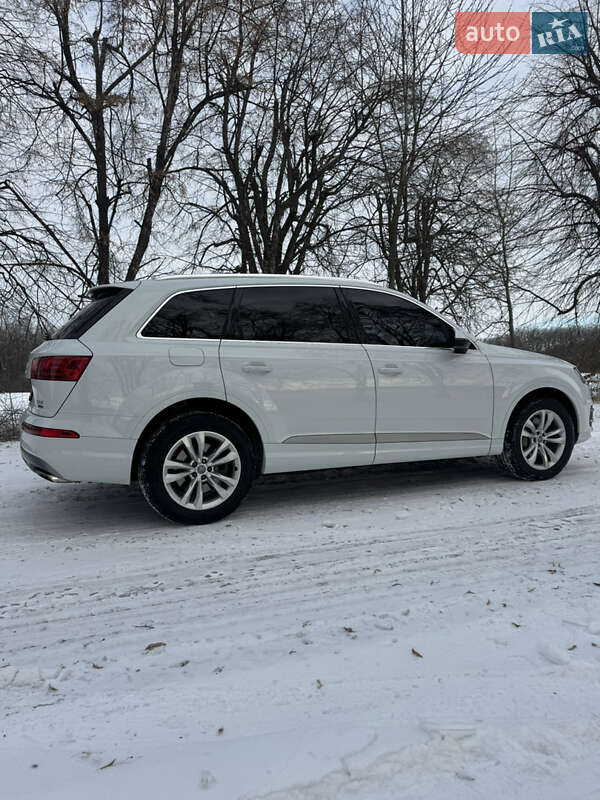 Позашляховик / Кросовер Audi Q7 2018 в Тульчині фото 11 Позашляховик / Кросовер Audi Q7 2018 в Тульчині