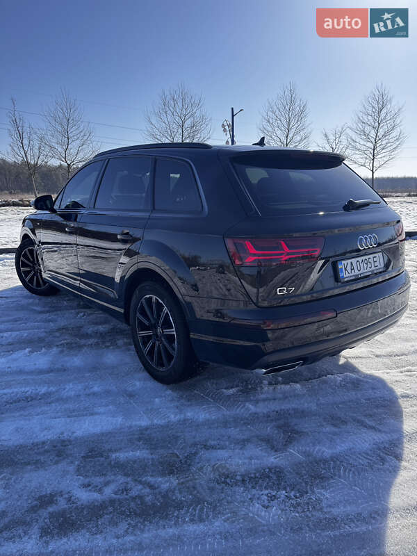Позашляховик / Кросовер Audi Q7 2017 в Ірпені фото 13 Позашляховик / Кросовер Audi Q7 2017 в Ірпені