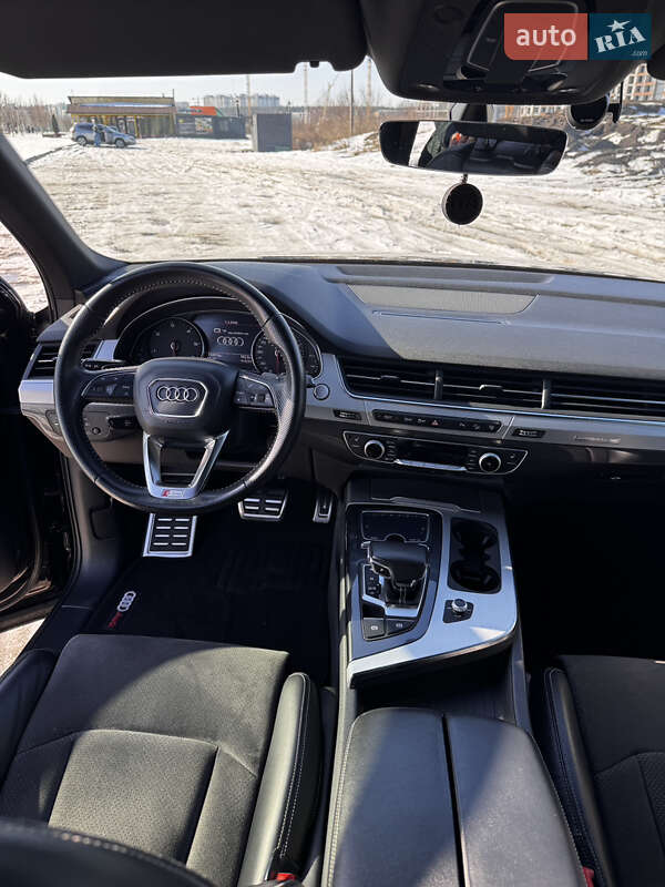 Позашляховик / Кросовер Audi Q7 2017 в Ірпені фото 34 Позашляховик / Кросовер Audi Q7 2017 в Ірпені