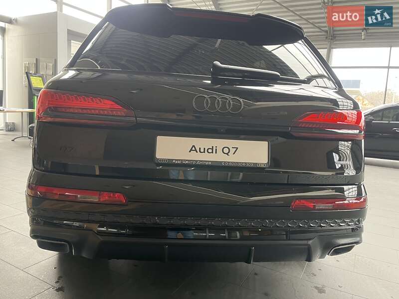 Позашляховик / Кросовер Audi Q7 2025 в Дніпрі