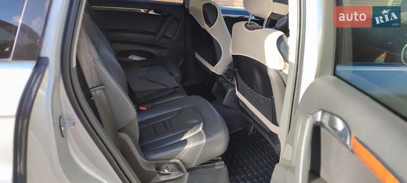Позашляховик / Кросовер Audi Q7 2014 в Черкасах