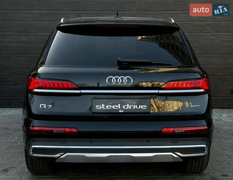Внедорожник / Кроссовер Audi Q7 2020 в Николаеве