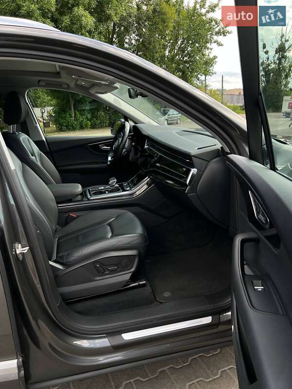 Позашляховик / Кросовер Audi Q7 2020 в Львові фото 50 Позашляховик / Кросовер Audi Q7 2020 в Львові