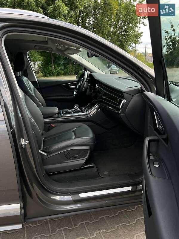 Позашляховик / Кросовер Audi Q7 2020 в Львові фото 53 Позашляховик / Кросовер Audi Q7 2020 в Львові