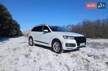 Внедорожник / Кроссовер Audi Q7 2019 в Каменском