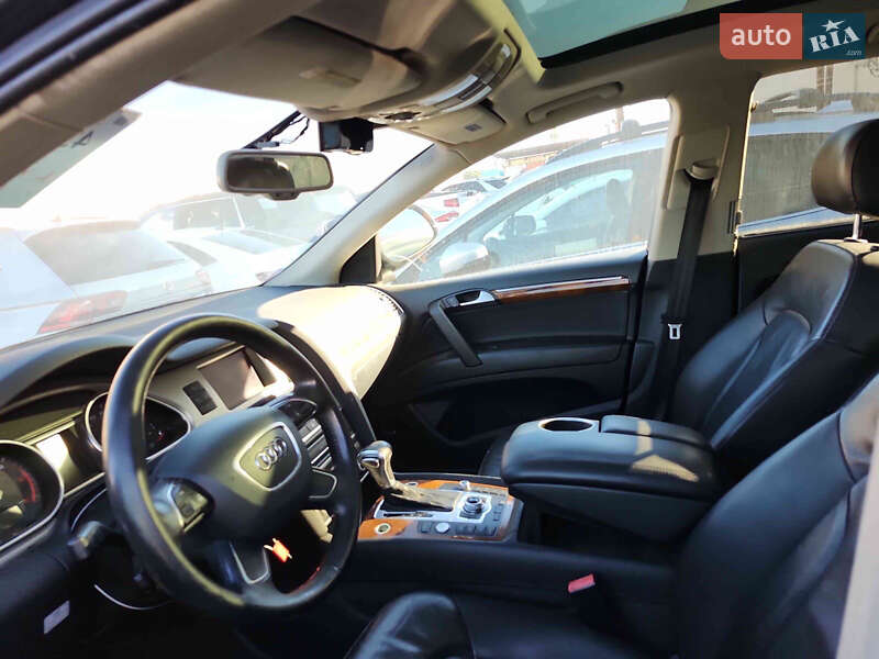 Позашляховик / Кросовер Audi Q7 2014 в Володимирі фото 4 Позашляховик / Кросовер Audi Q7 2014 в Володимирі