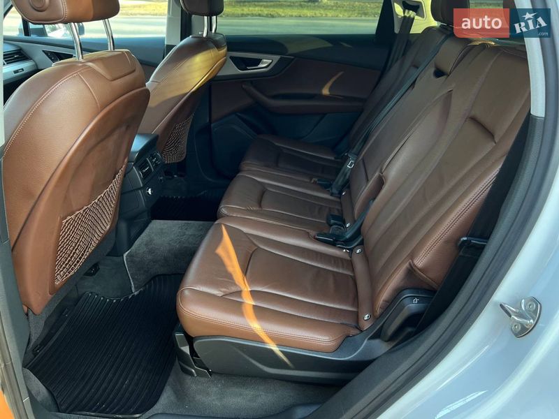 Позашляховик / Кросовер Audi Q7 2017 в Одесі фото 13 Позашляховик / Кросовер Audi Q7 2017 в Одесі