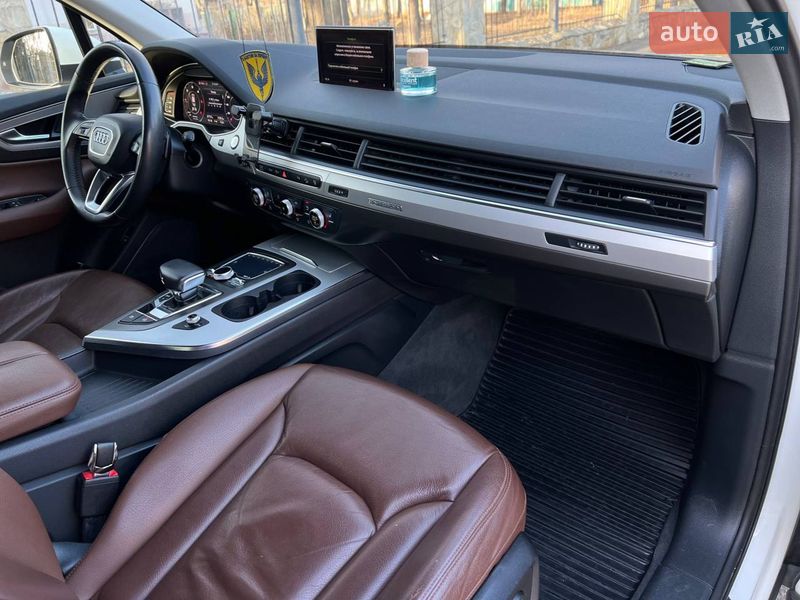 Позашляховик / Кросовер Audi Q7 2017 в Одесі фото 18 Позашляховик / Кросовер Audi Q7 2017 в Одесі